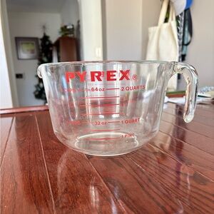 Vintage Pyrex 8 Cup Measuring Cup